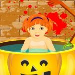 Little Baby Halloween Bathing